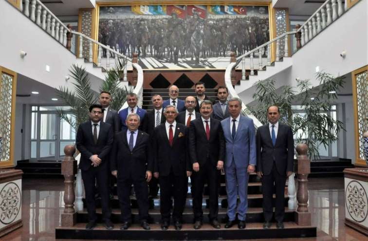 Azerbaycan, Kazakistan ve Kırgızistan’dan Üniversitelerle İş Birliği Anlaşmaları İmzalandı