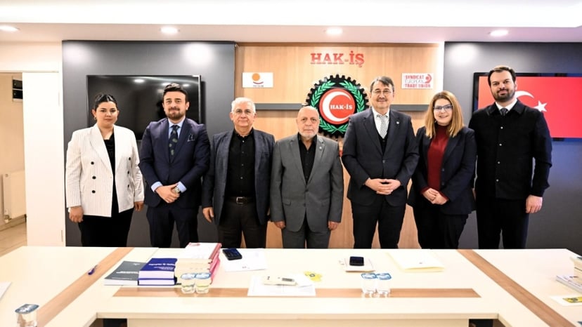 Üniversitemiz Heyeti HAK-İŞ Konfederasyonu’nu Ziyaret Etti