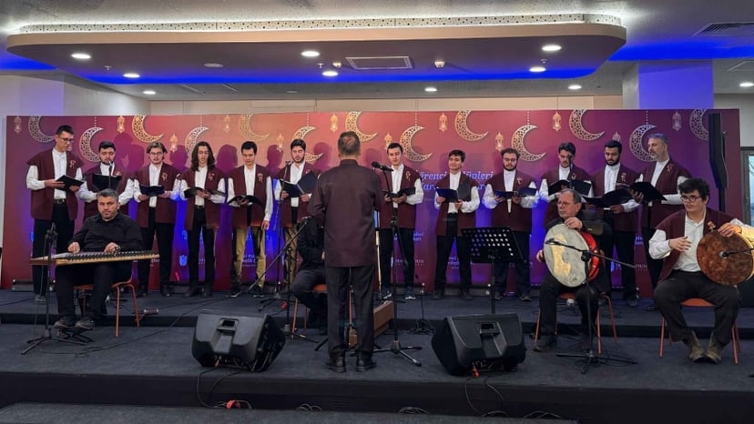 İHÜ Öğrenci Kulüpleri Kardeşlik İftarı Gerçekleştirildi