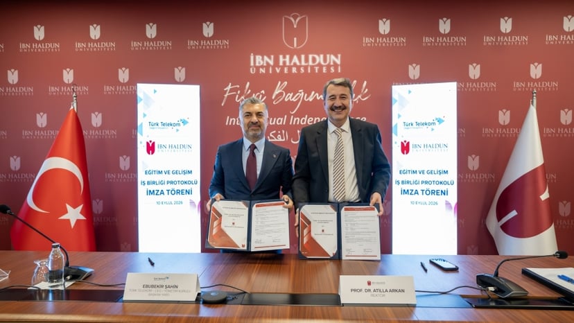 Üniversitemiz ve Türk Telekom Arasında Eğitim İş Birliği Protokolü İmzalandı