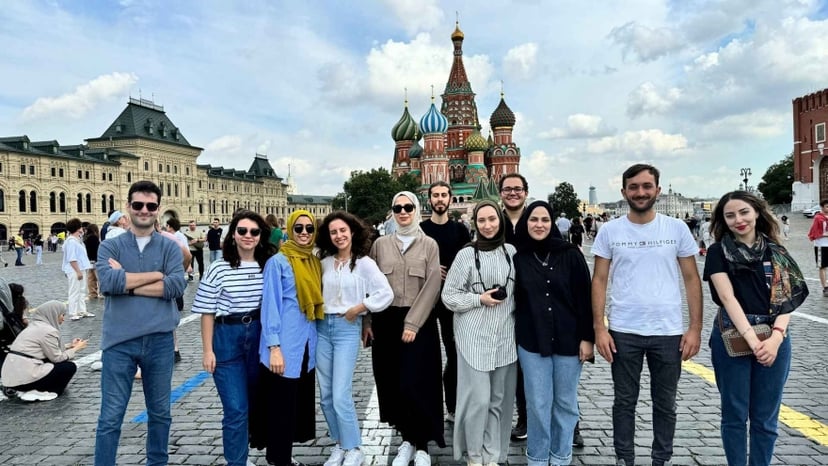 İbn Haldun Üniversitesi Rusça Dil ve Kültür Kampı St. Petersburg'da Başlıyor